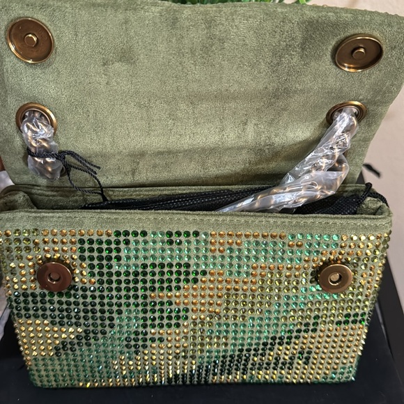 ❤️❤️host pick❤️❤️Kurt Geiger Mini Brixton Crystal Shoulder Bag - Picture 8 of 13